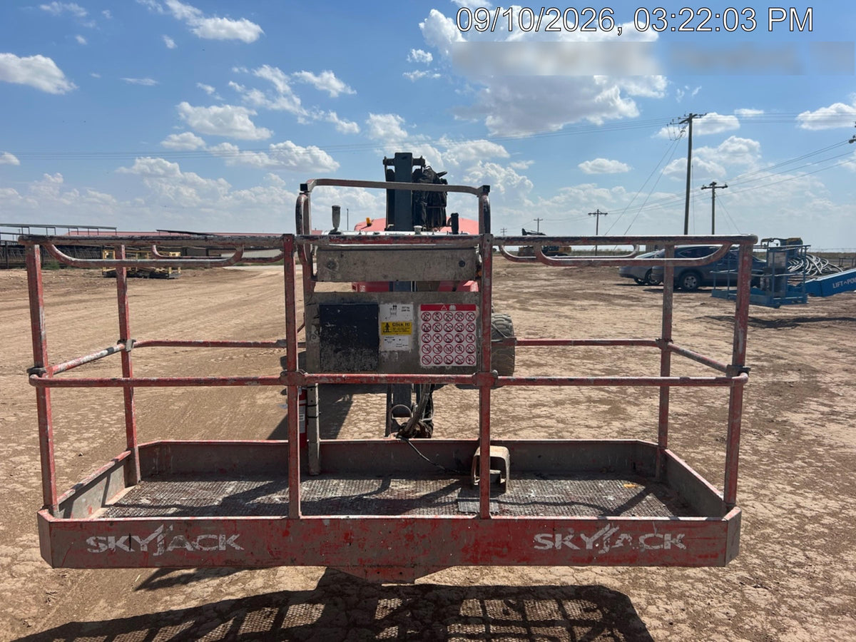2017 SKYJACK SJ45T+