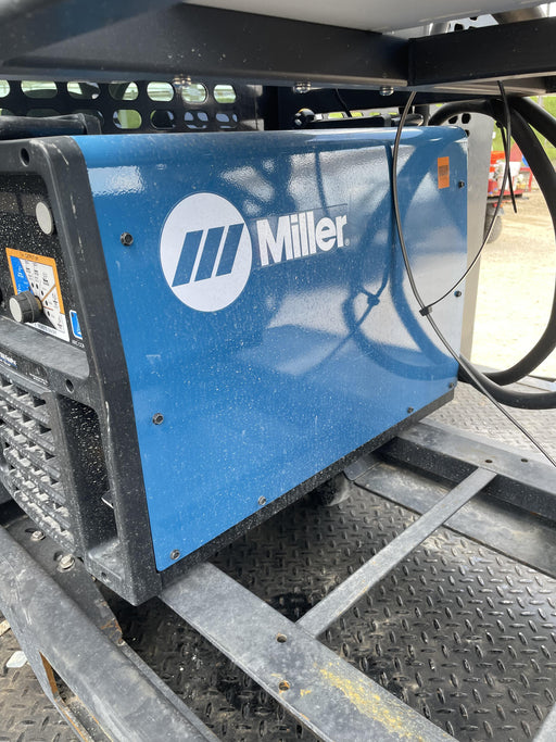 2021 MILLER ELECTRIC XMT 350