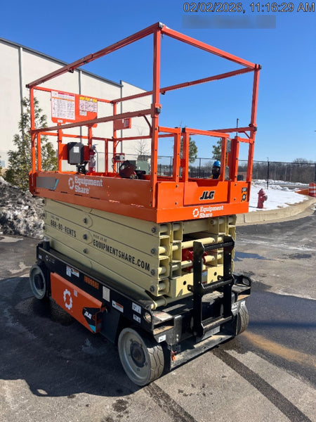 2025 JLG ES3246