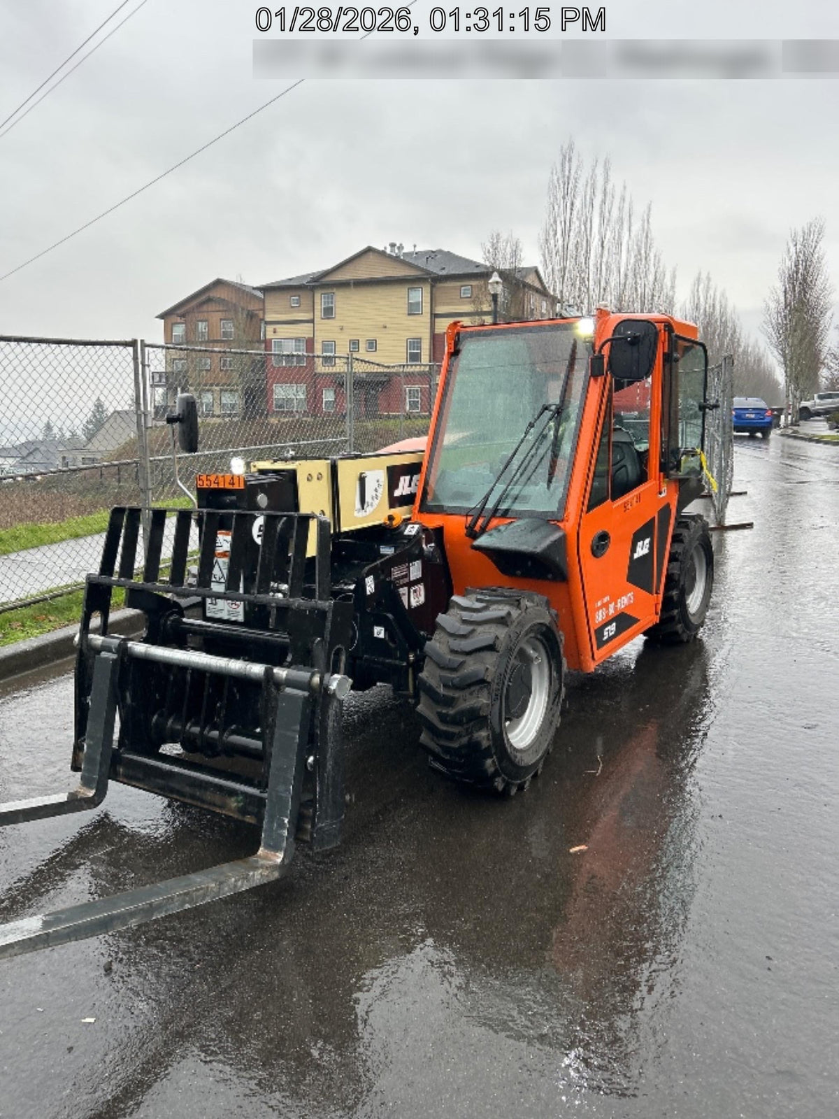 2025 JLG 519