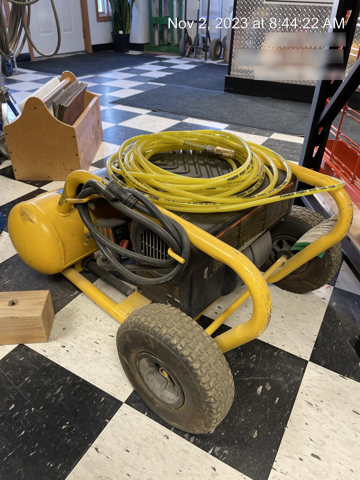 2012 DEWALT D55146