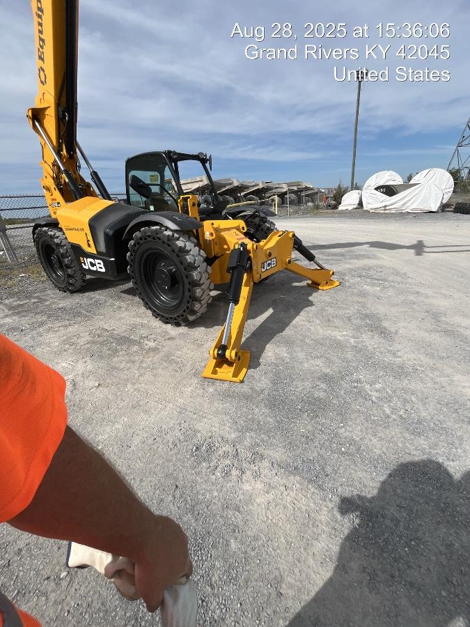 2025 JCB 512-56