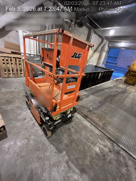 2022 JLG ES1330L