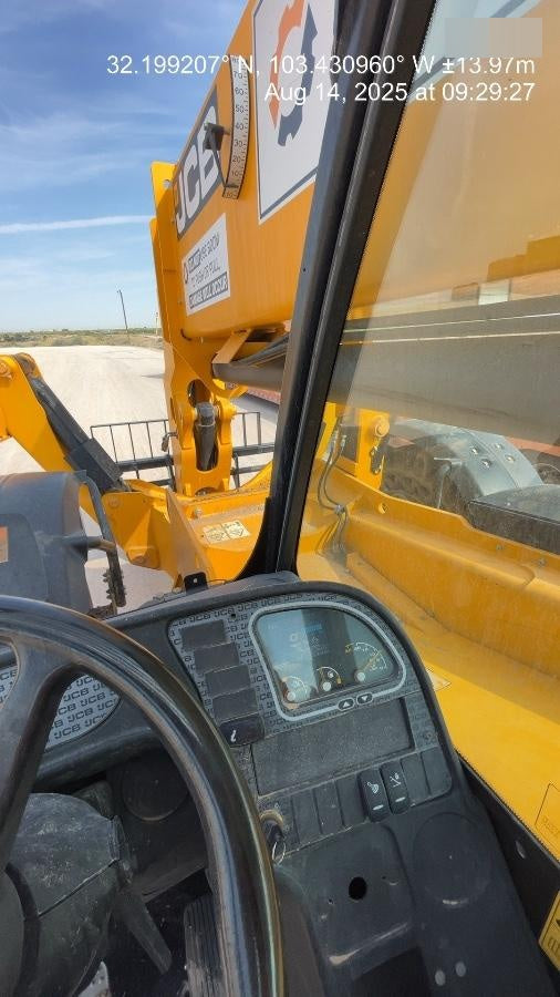2020 JCB 512-56