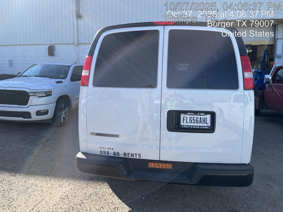 2025 CHEVROLET Express Van - Rental