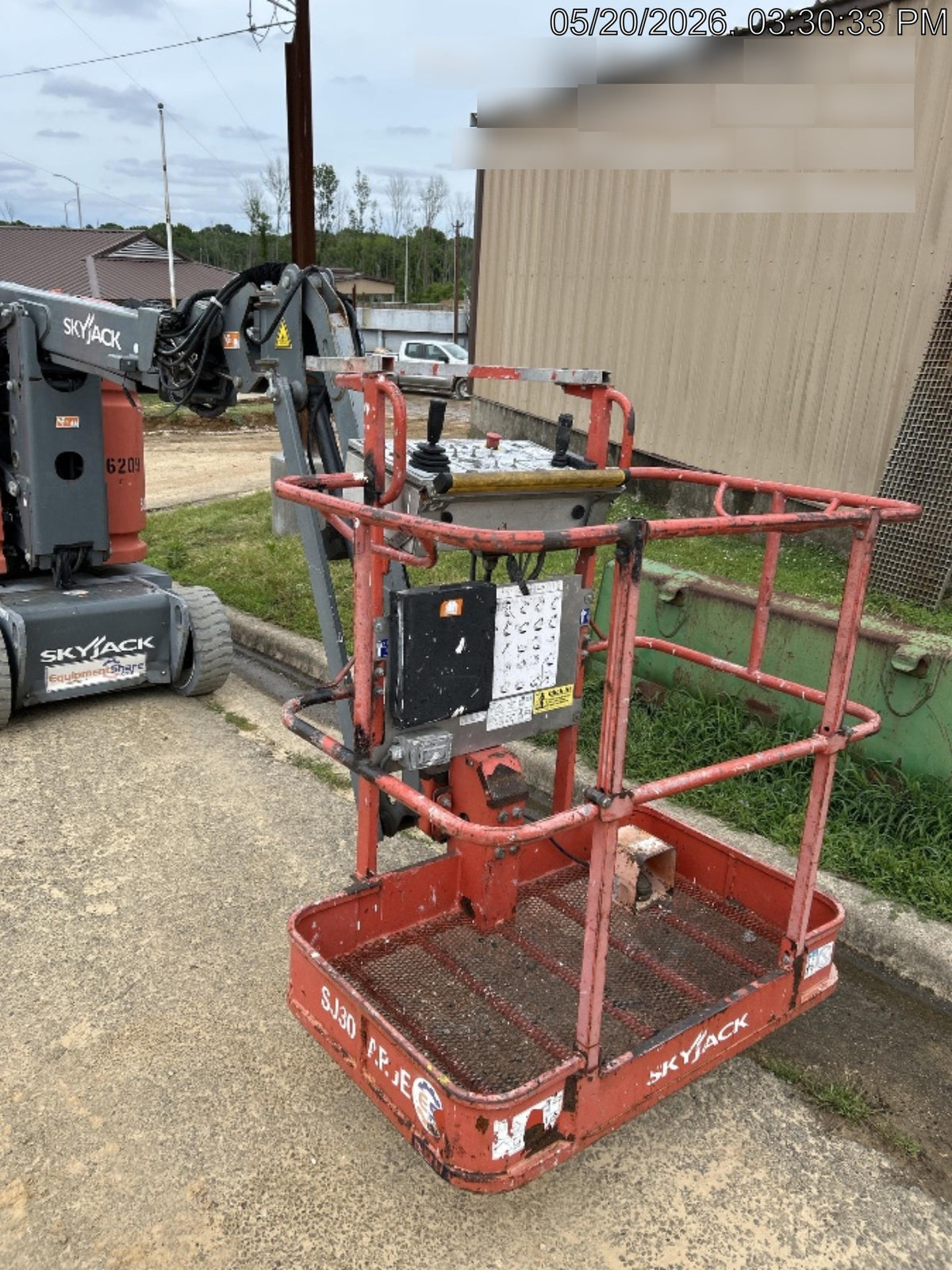 2017 SKYJACK SJ30 AJE