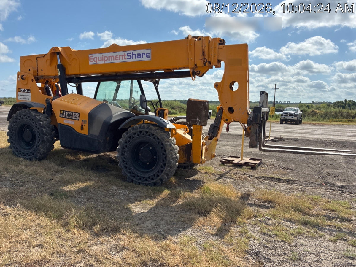 2019 JCB 510-56 Open ROPS, 74 HP, Solid Tires, Worklights, Beacon, Aux Hydraulics, Lifting Eye 66" Carriage/60" Forks