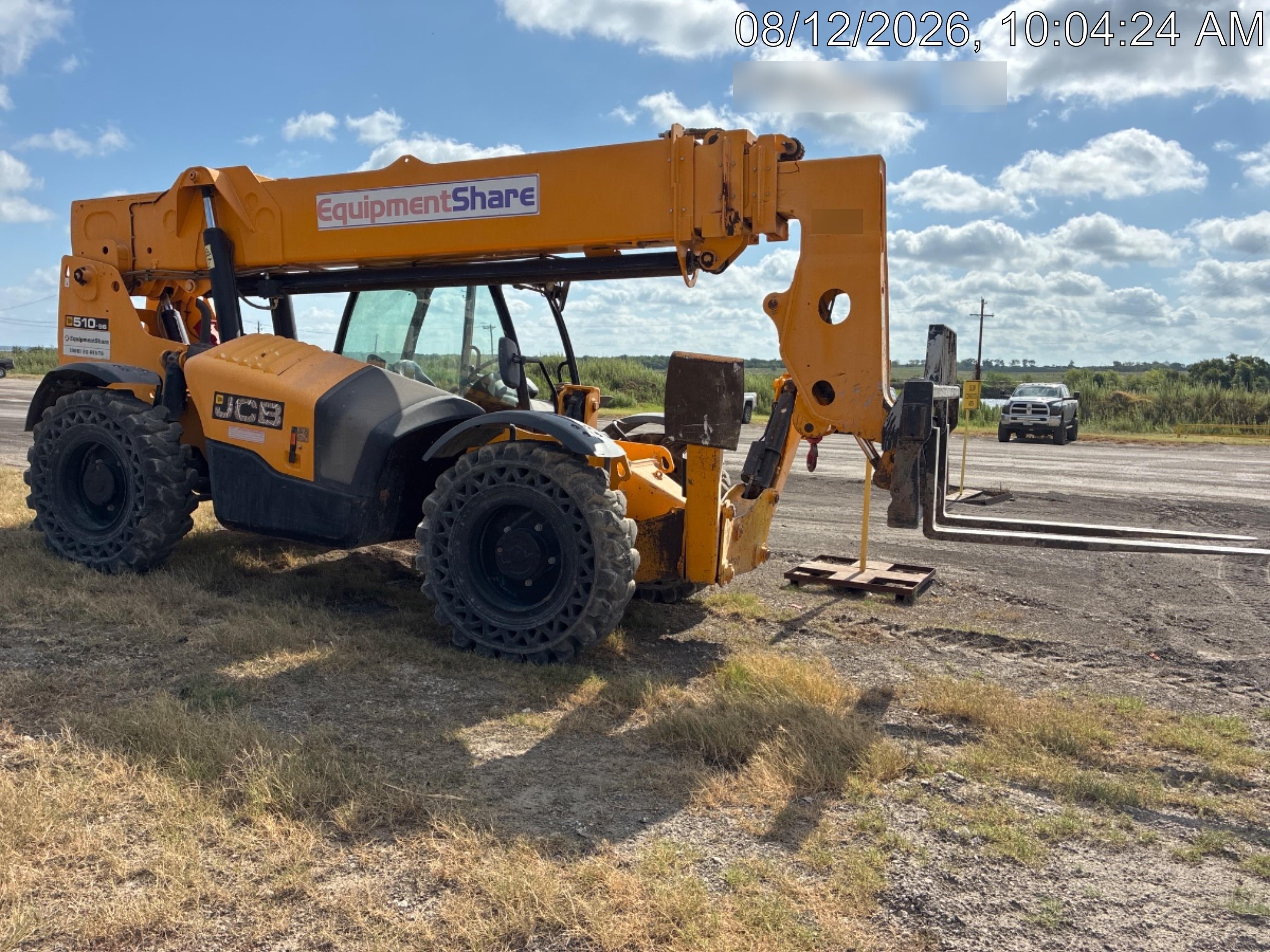 2019 JCB 510-56 Open ROPS, 74 HP, Solid Tires, Worklights, Beacon, Aux Hydraulics, Lifting Eye 66" Carriage/60" Forks