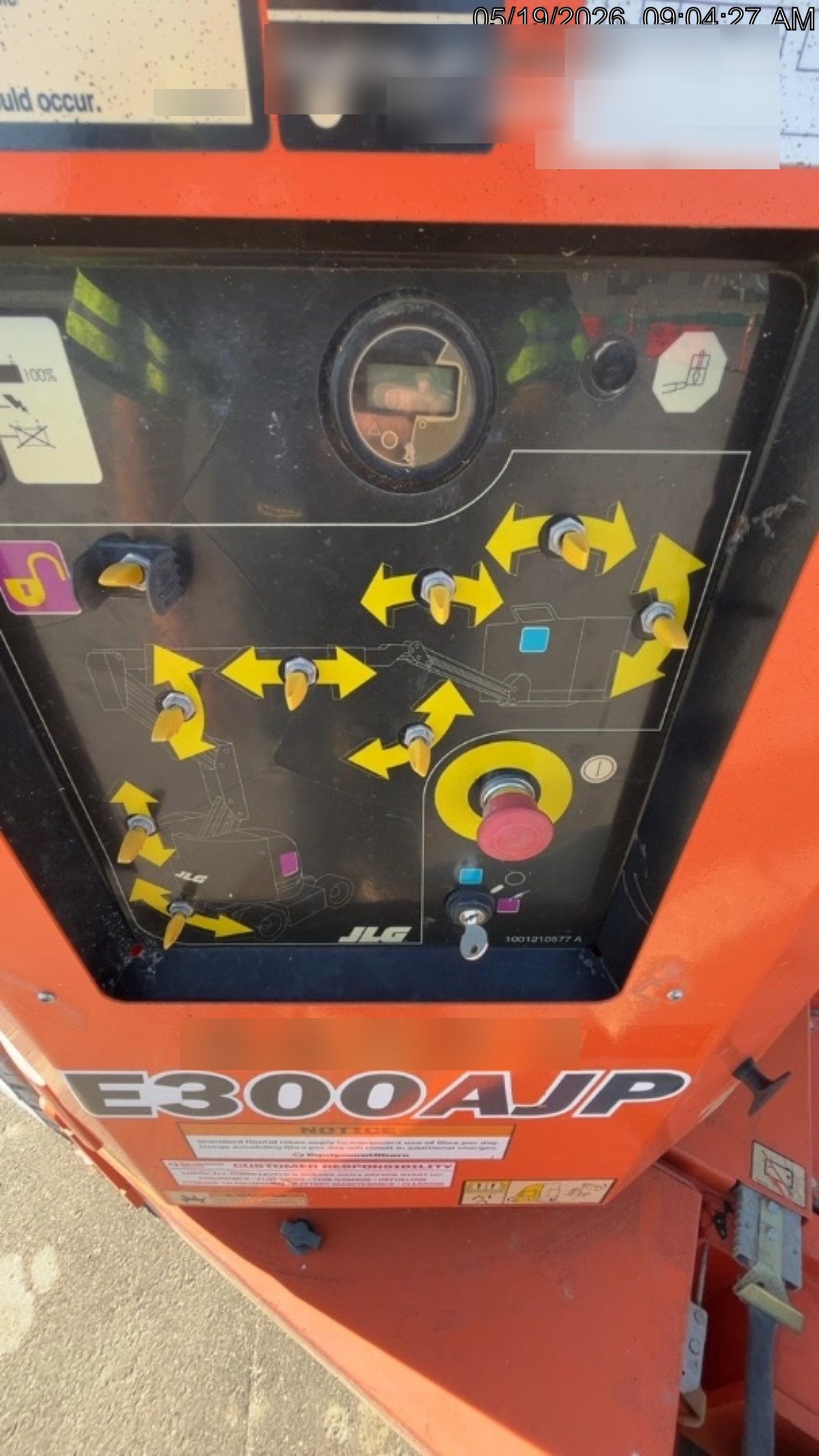 2019 JLG E300AJP