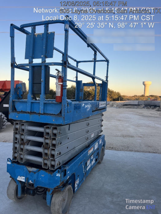2017 Genie GS-3232 Genie GS3232 Narrow 32' Scissor Lift
