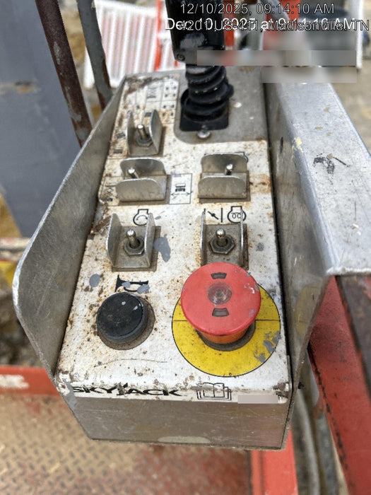 2018 SKYJACK SJ6826 RT