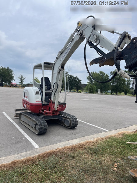 2022 TAKEUCHI TB235-2R
