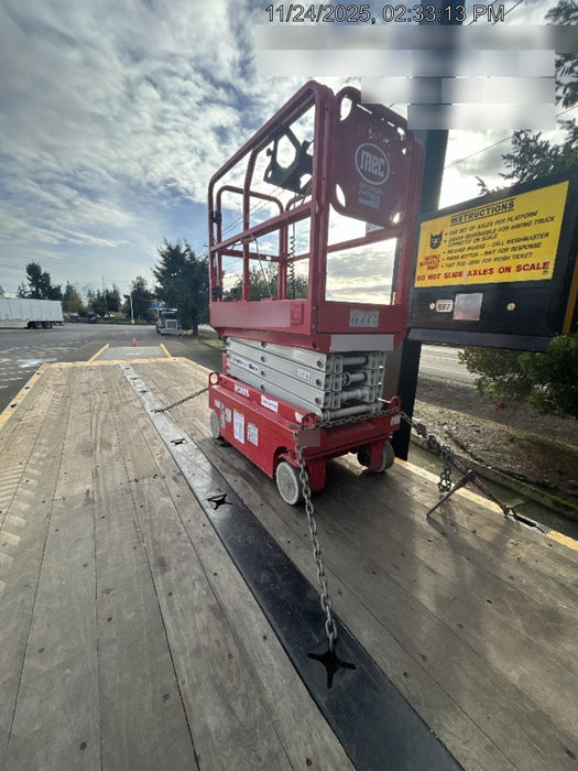 2020 MEC 1330SE Solid NM Tires, Steel Swing out Doors, LCS, Beacon, 900W Inverter