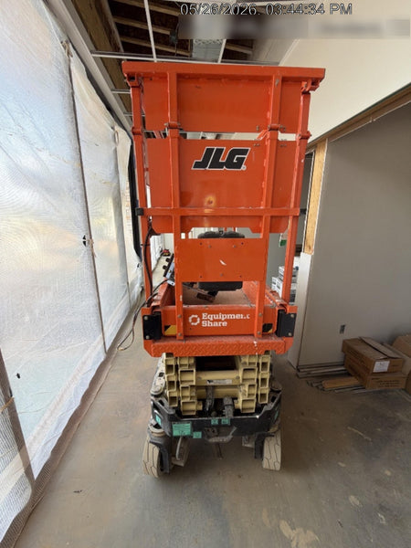 2025 JLG ES1932