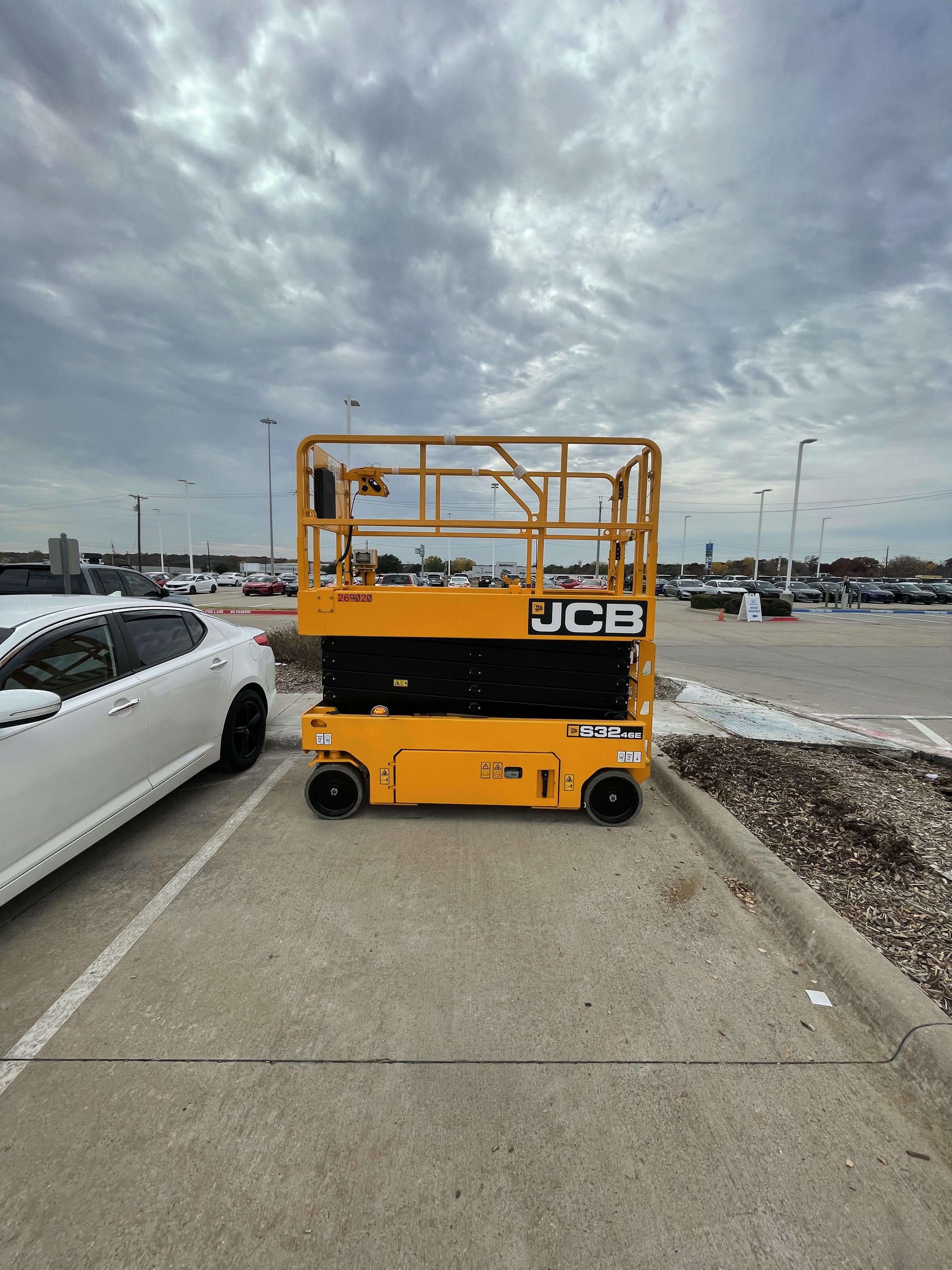 2022 JCB S3246E