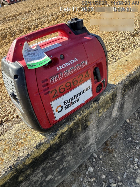 2013 HONDA EU2000i