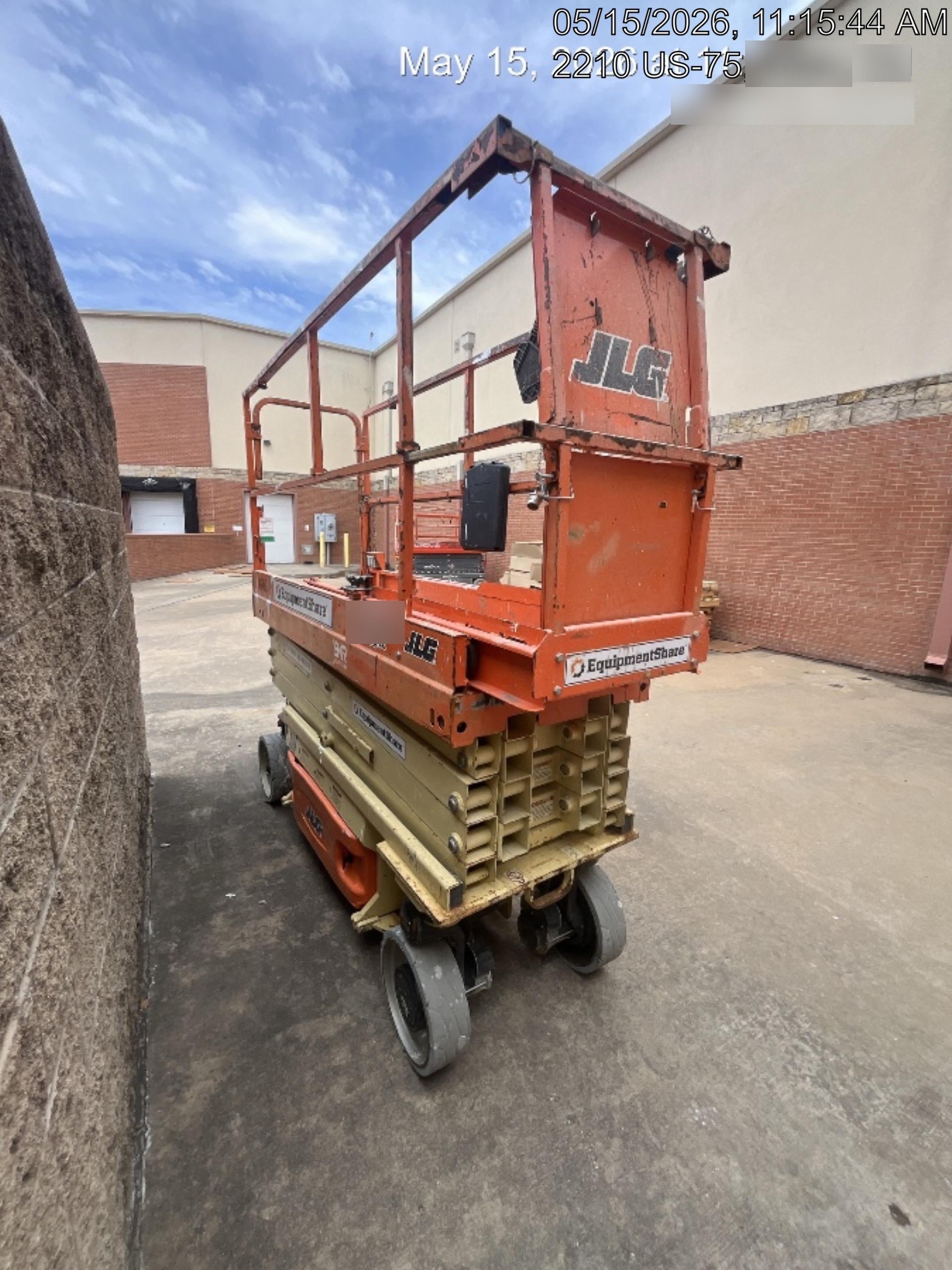 2016 JLG 2632ES