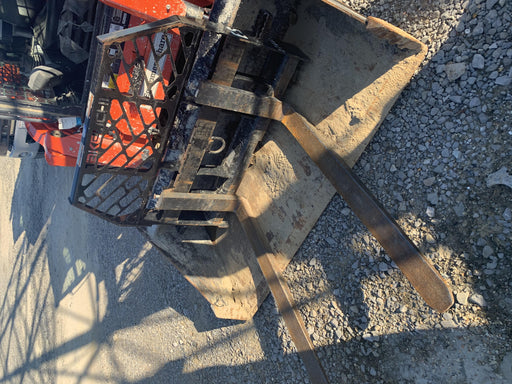 2019 WOODS 48" Pallet Forks - Woods