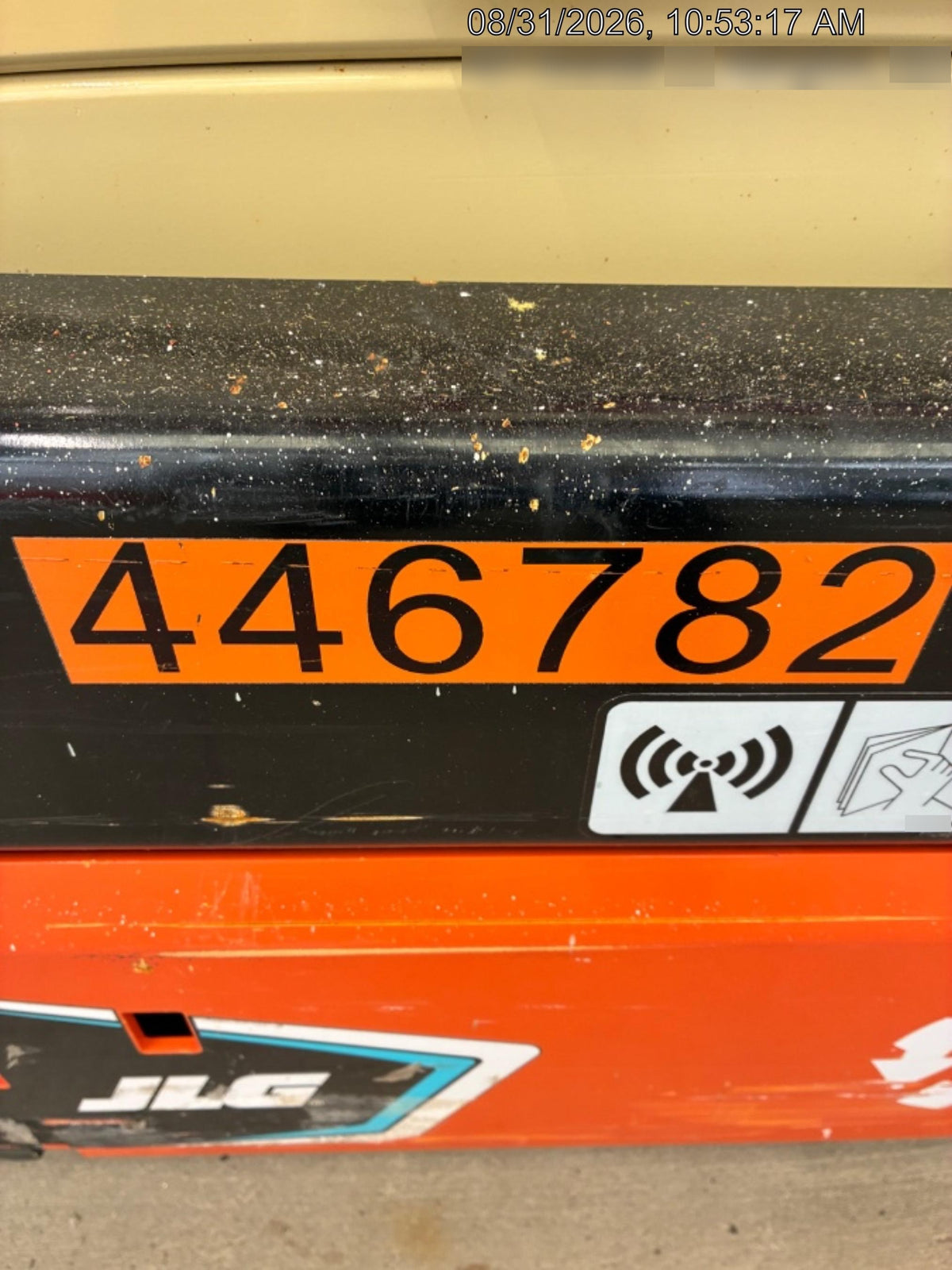 2024 JLG ES1932