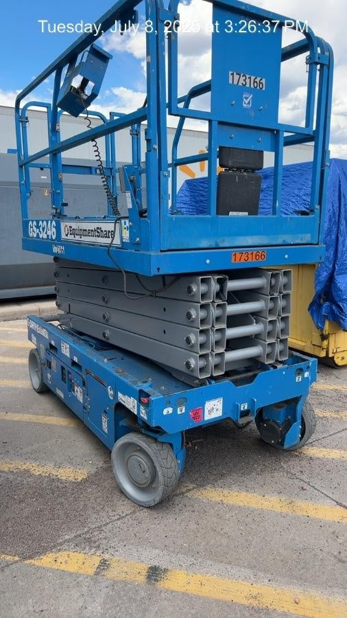 2021 GENIE GS-3246