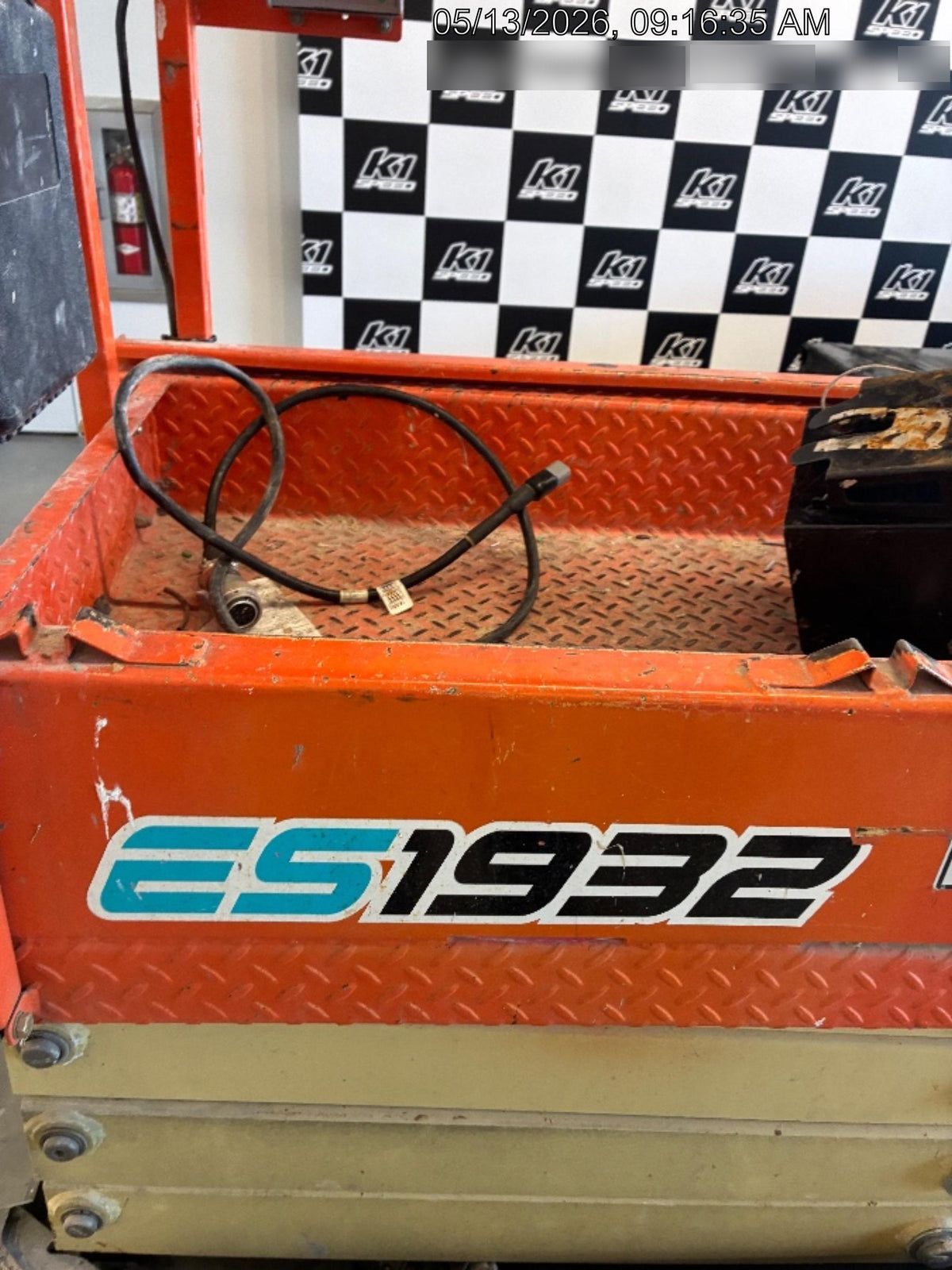 2021 JLG ES1932