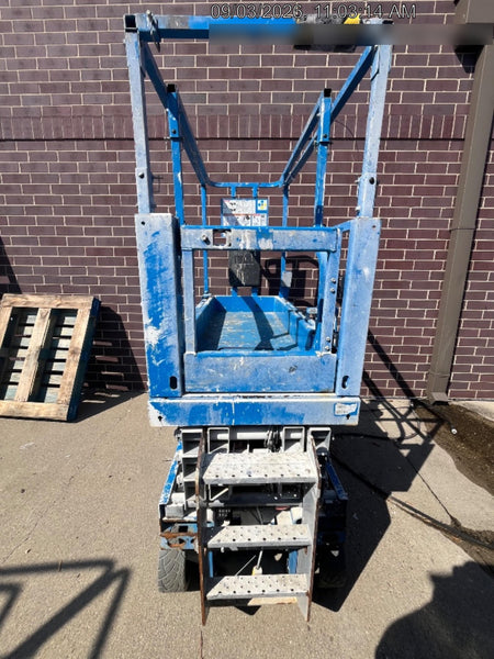 2021 GENIE GS-1932