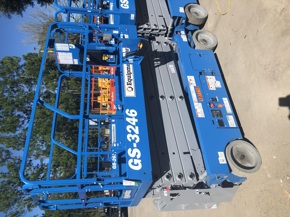 2020 Genie GS-3246 Standard, Folding full height swing gate