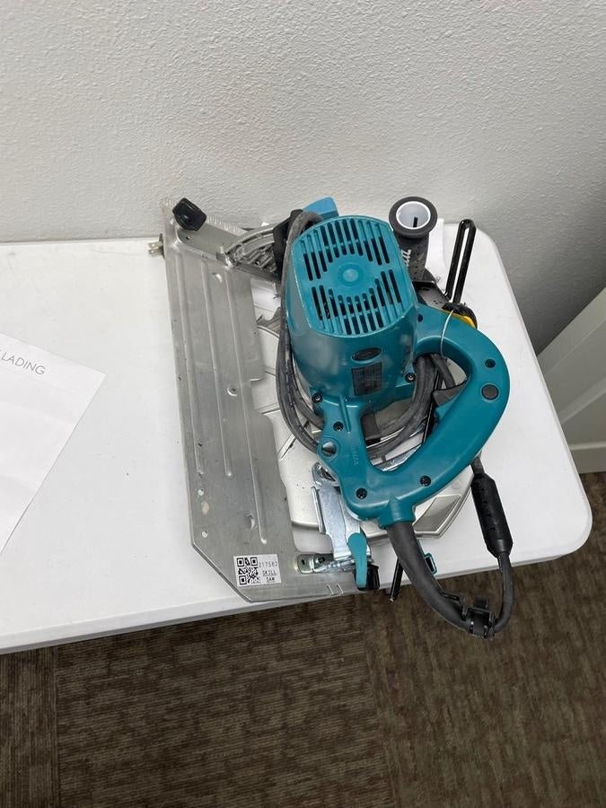 2022 MAKITA HS0600