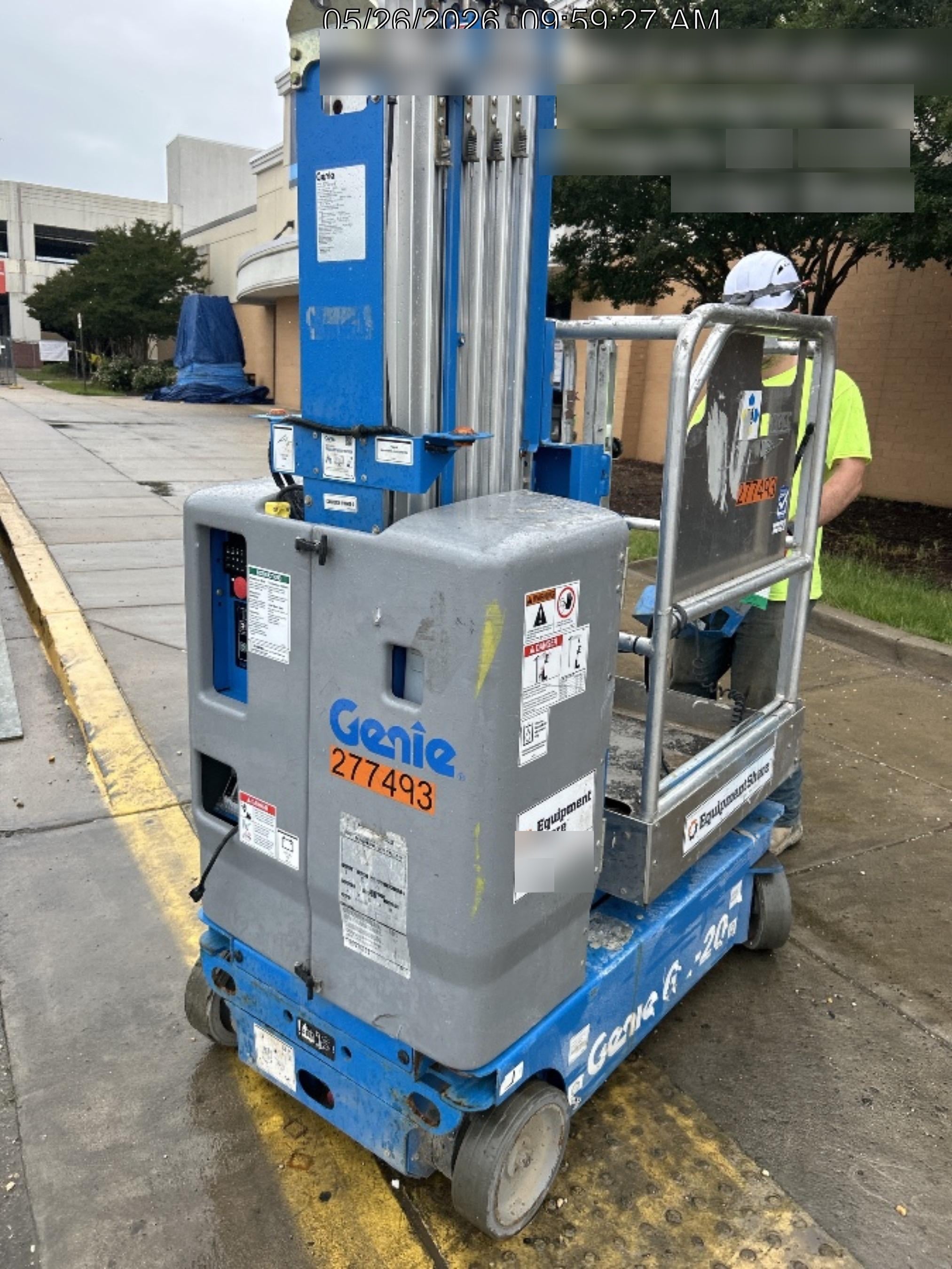 2021 GENIE GR-20