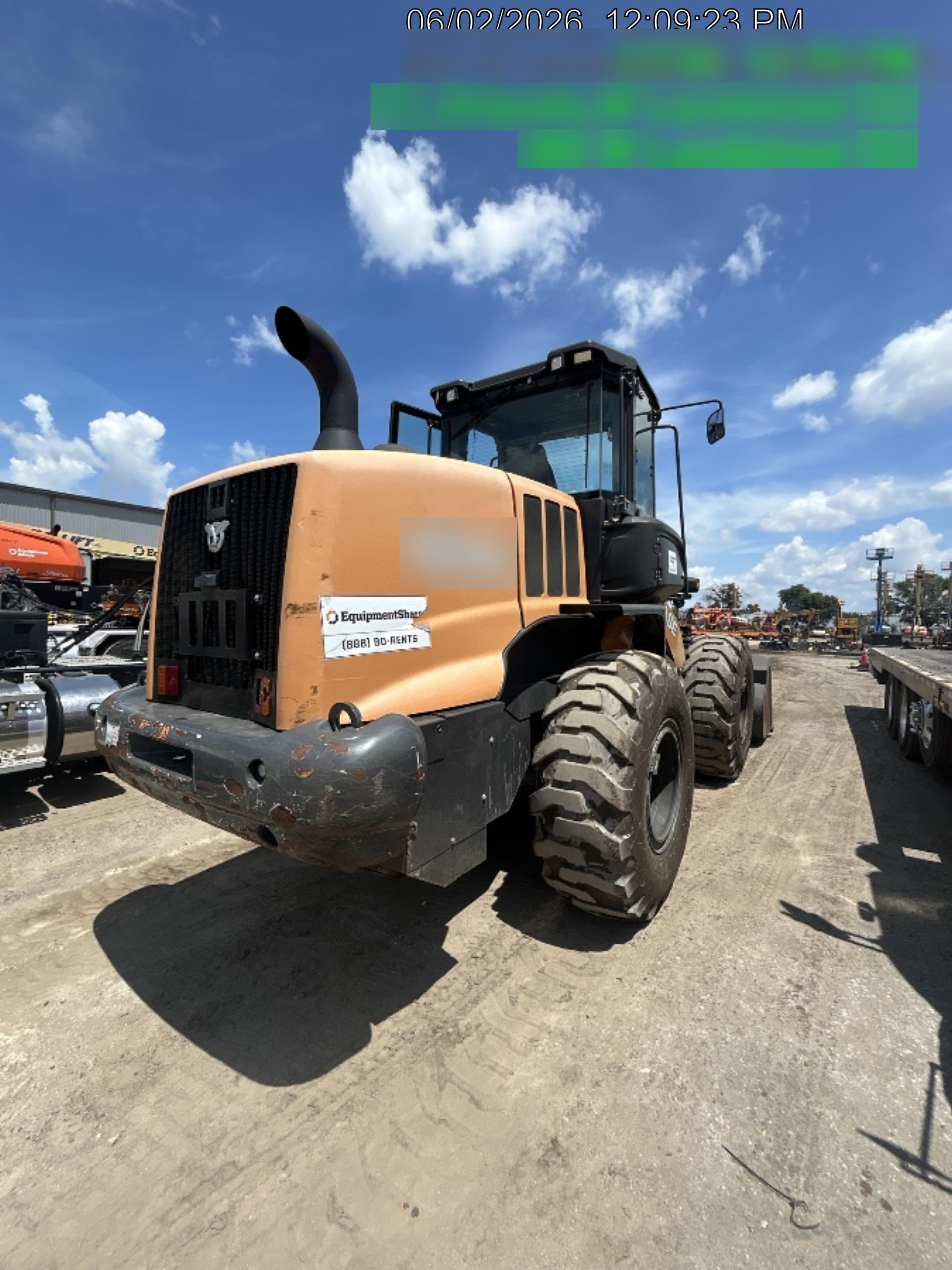 2022 CASE 621G