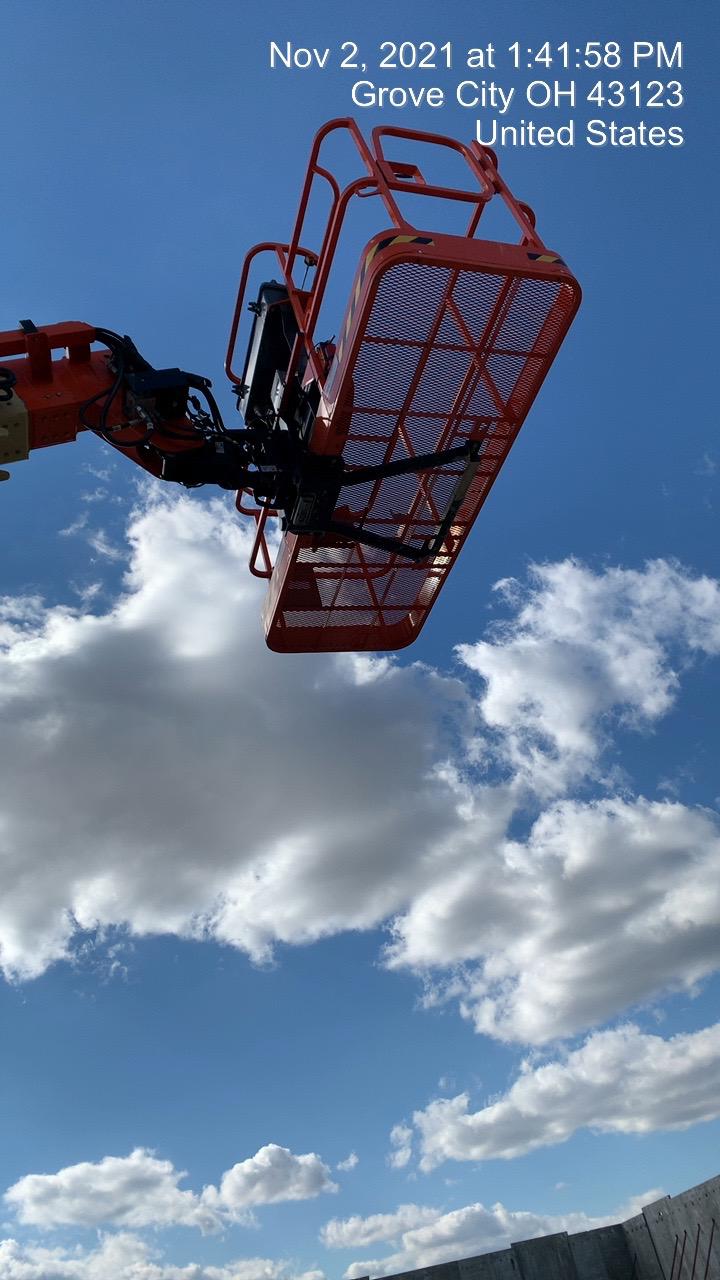 2021 JLG 600S