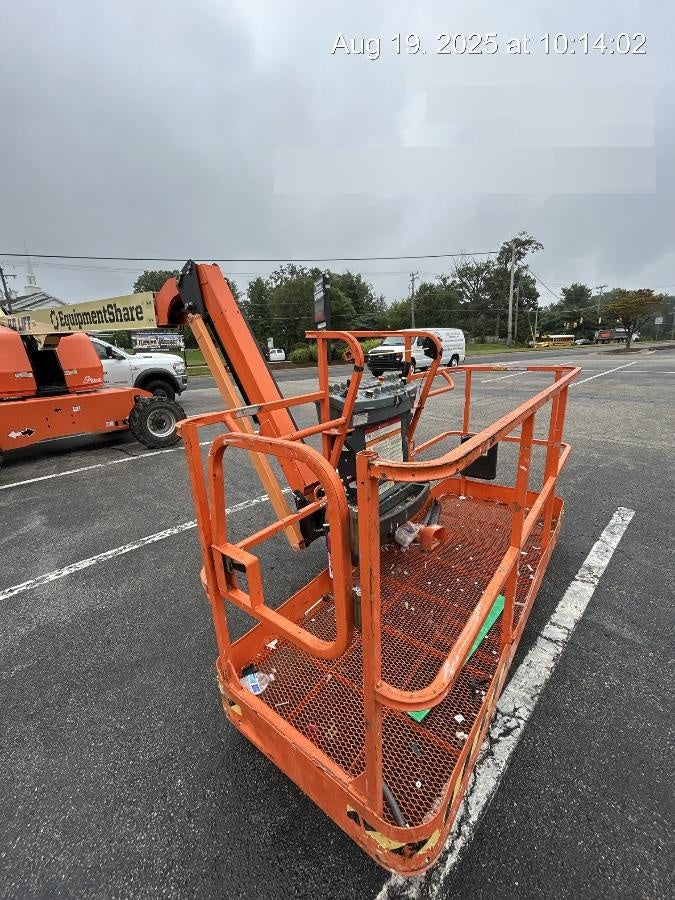 2022 JLG 460SJ