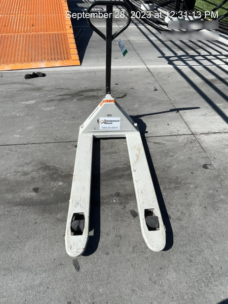 2022 STRONGWAY 4400 lb Pallet Jack