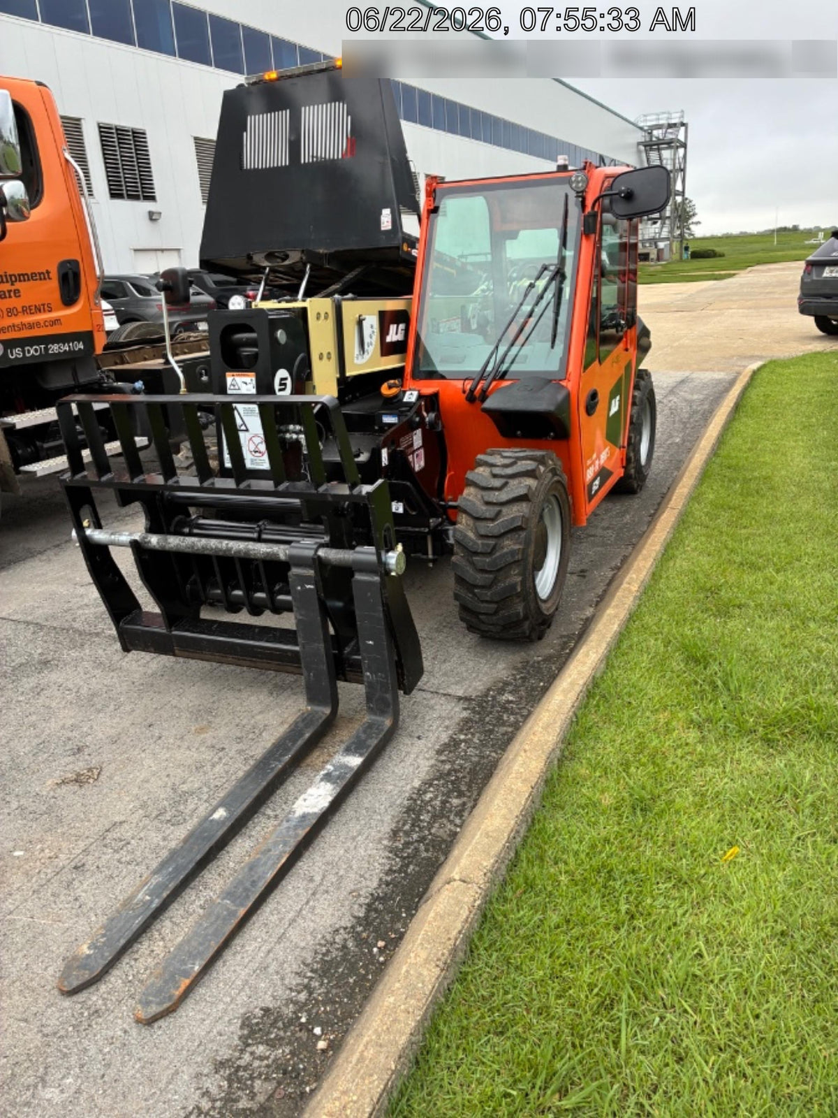 2026 JLG 519