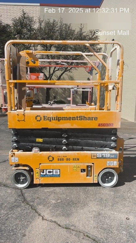 2024 JCB S1932E