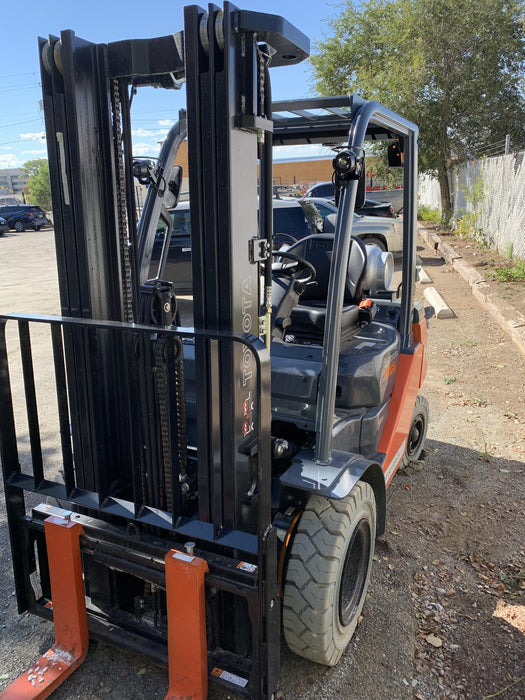 2022 TOYOTA 50-8FGU25