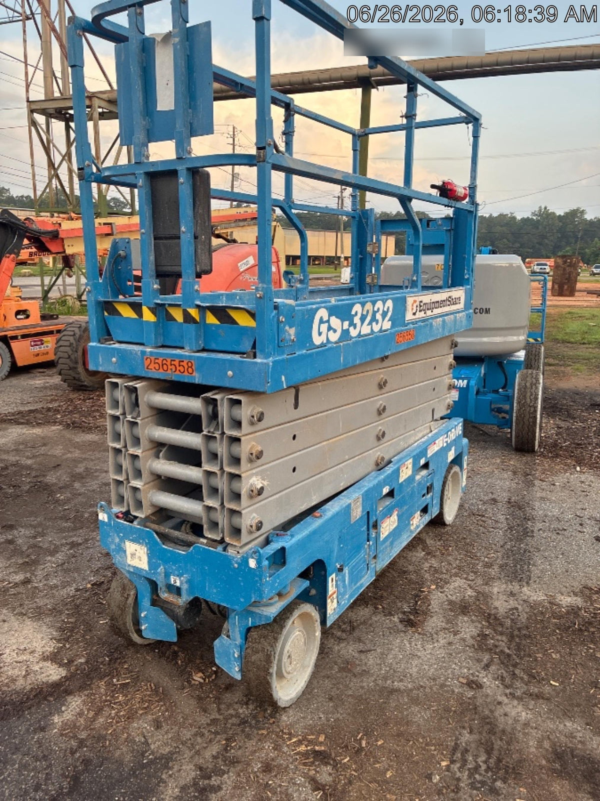 2022 GENIE GS-3232