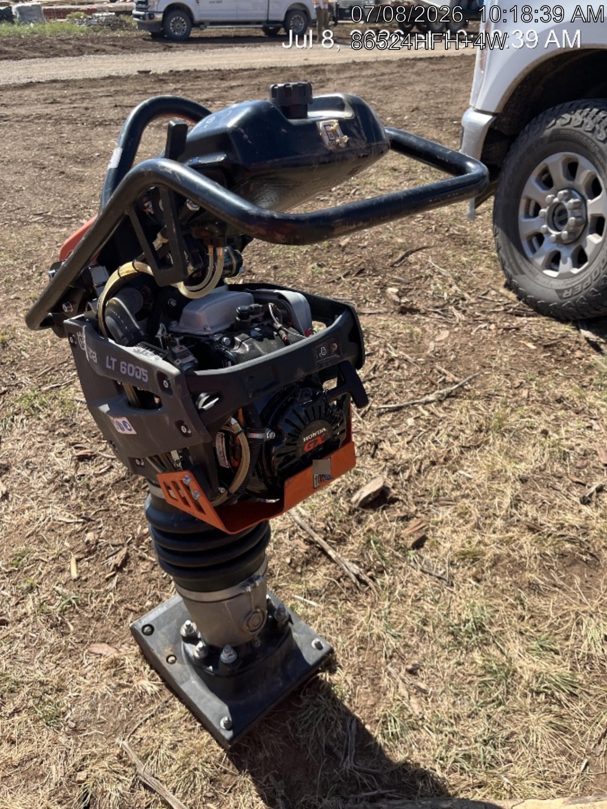 2025 HUSQVARNA LT6005