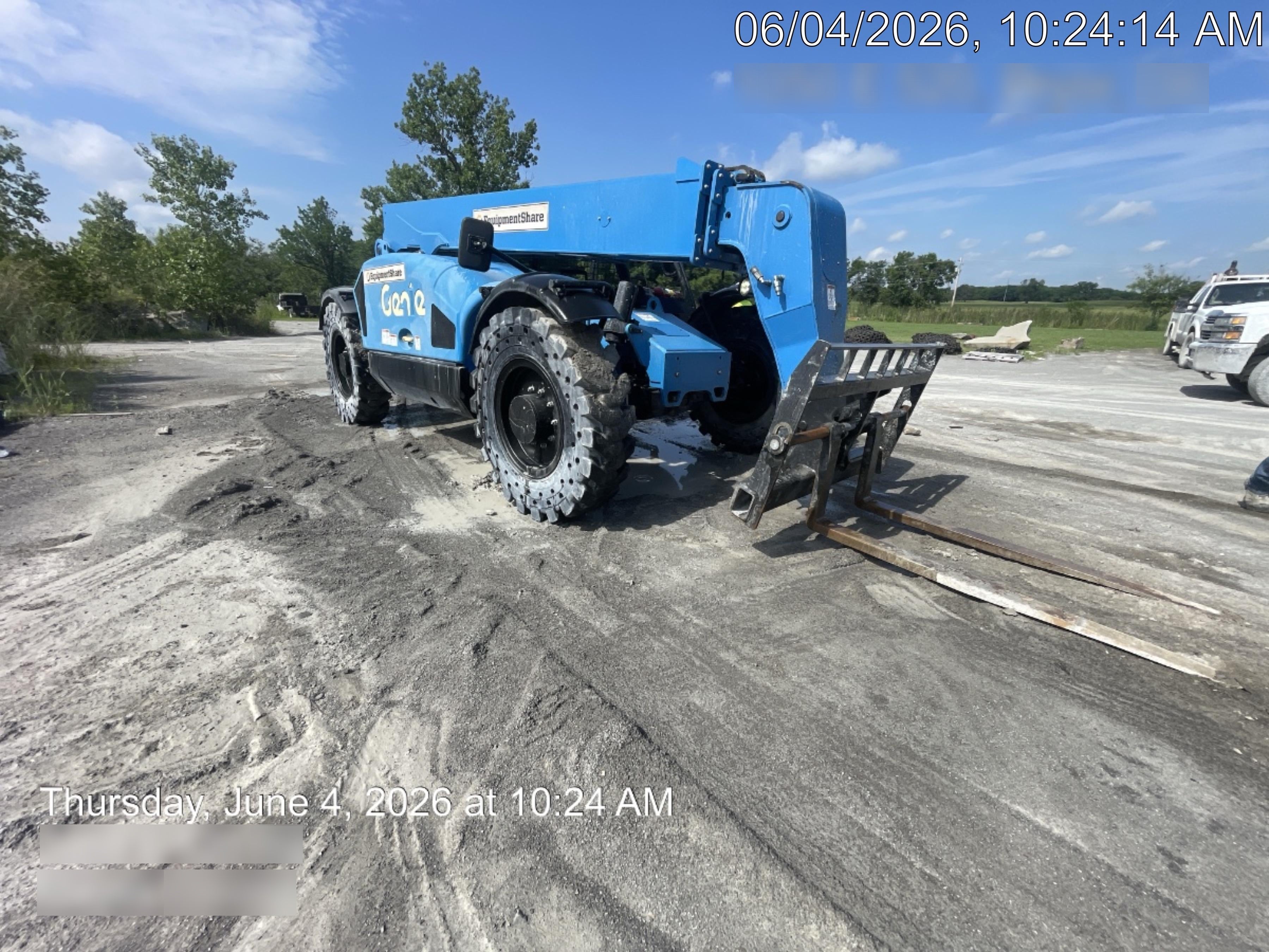 2018 Genie GTH-844 Genie GTH-844 w/ROPS, Work Lights, Solid Tires, RH Cab Mesh, Beacon, 60" Carriage and Forks