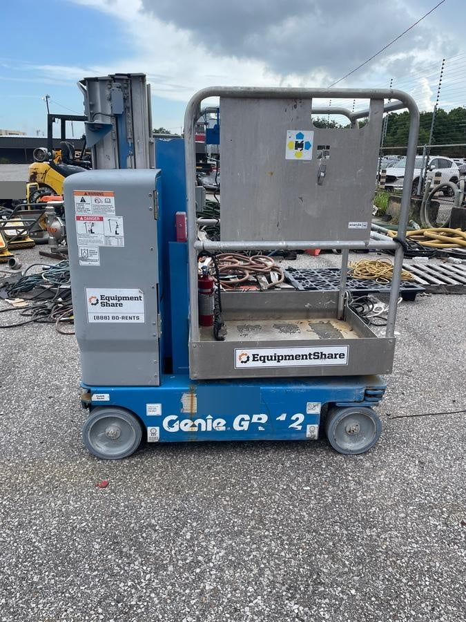 2020 GENIE GR-12