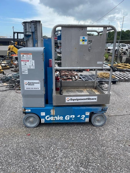 2020 GENIE GR-12