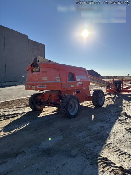 2021 JLG 660SJ
