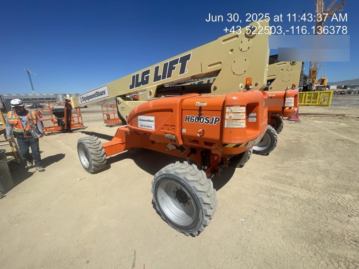 2021 JLG H600SJP