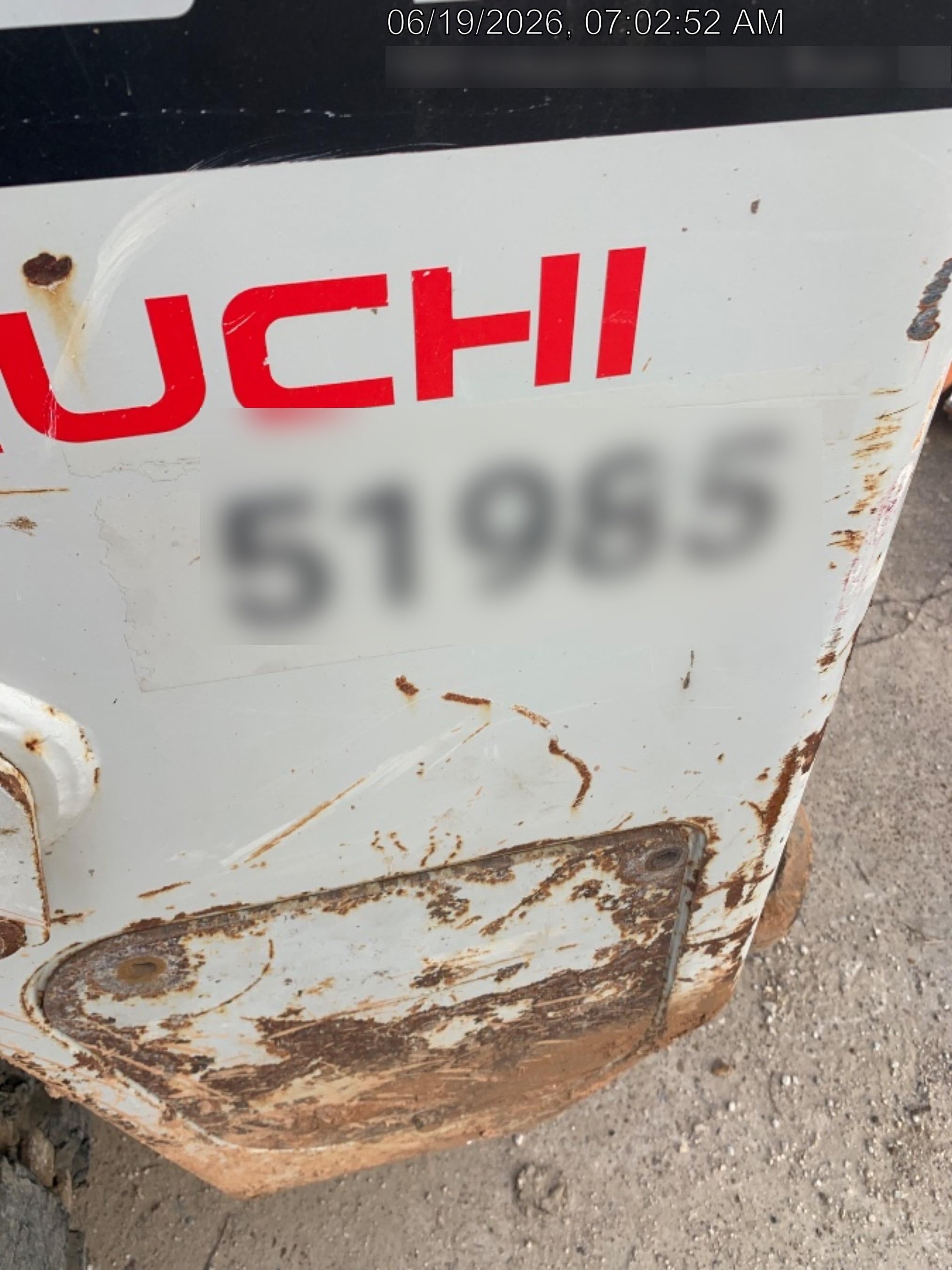 2019 Takeuchi TL10V2-CR Cab/Heat/AC, Rubber Tracks, Backup Alarm, Front & rear working Lights, Auxiliary Hydraulics, 2 Speed Travel, Engine Monitoring System, Hydraulic universal quick hitch w/76" HD smooth dirt bucket with bolt-on edge, 20.3 cubic feet capacity, 48" Pallet forks and frame