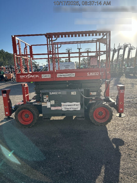 2021 SKYJACK SJ6832 RT