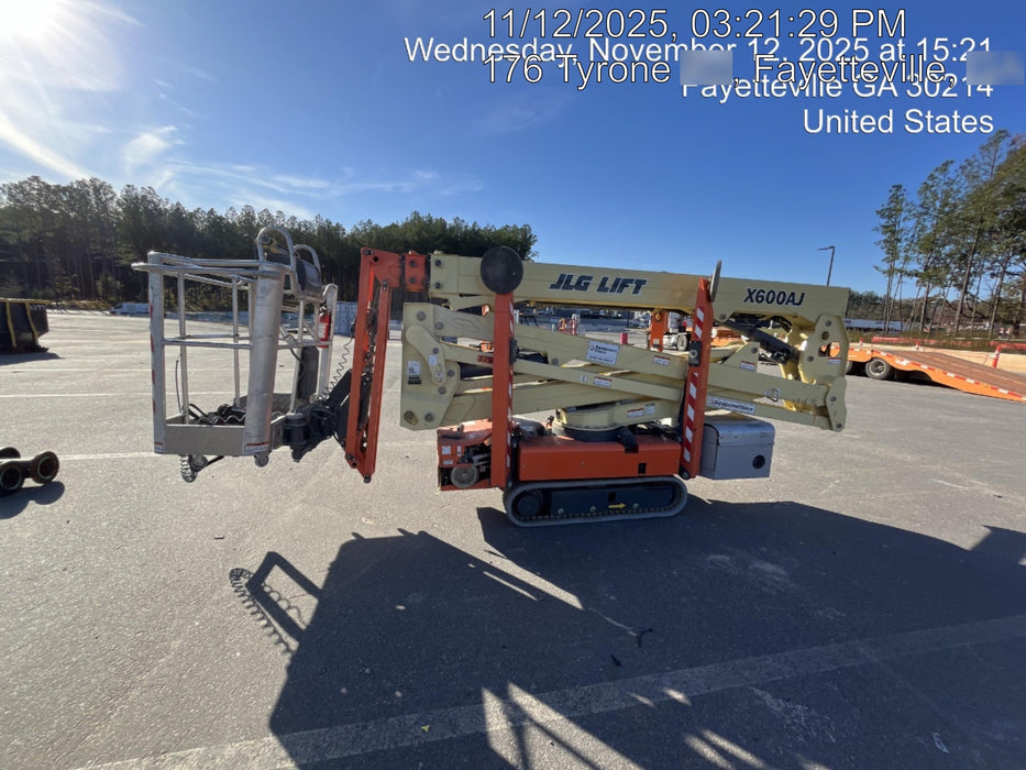 2020 JLG X600AJ