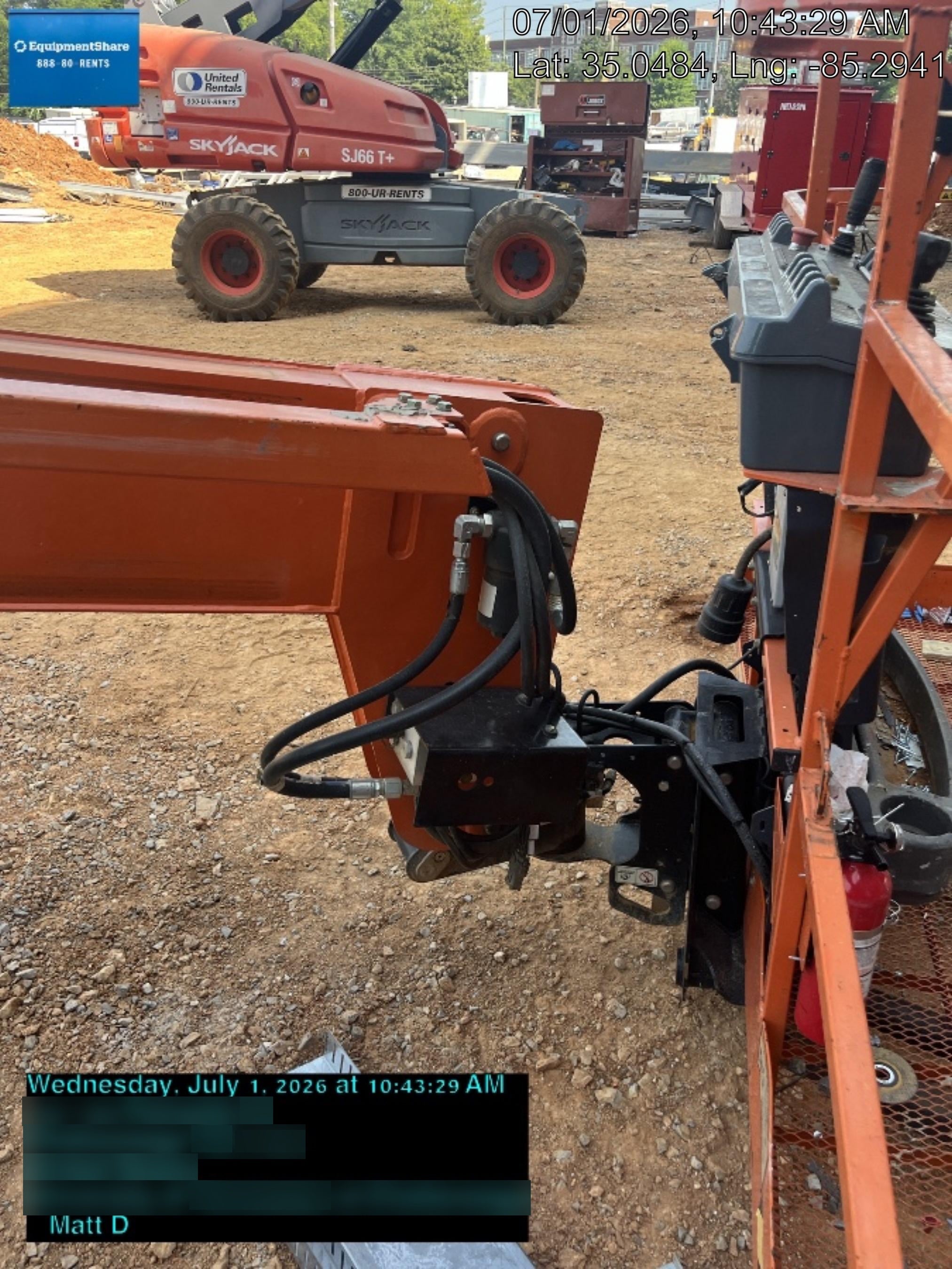 2021 JLG 600S