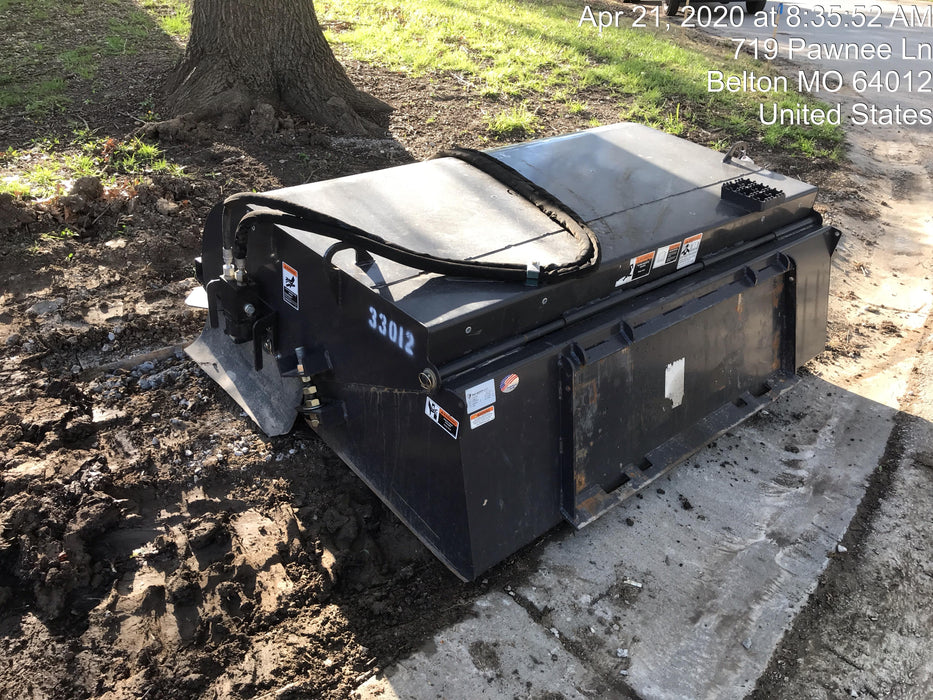 2019 PALADIN Sweepster SB72