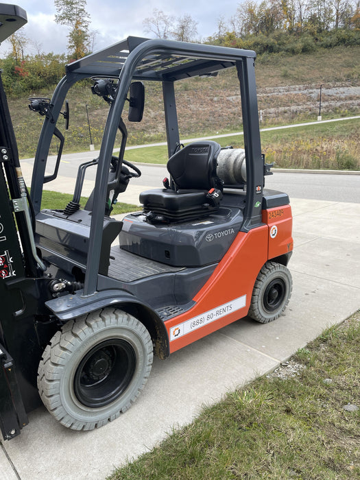 2022 TOYOTA 50-8FGU25