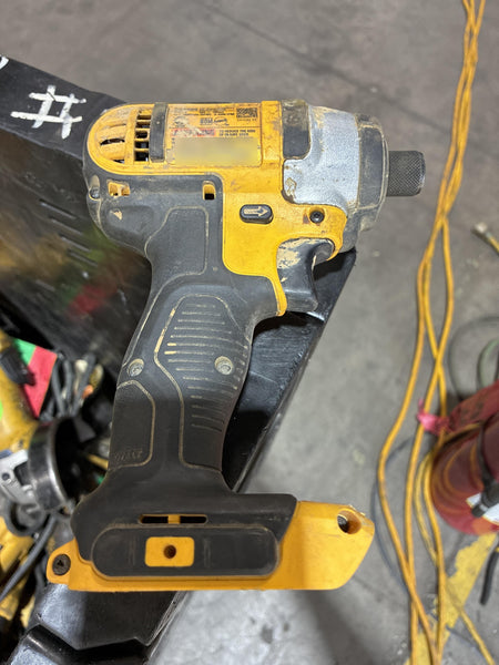 2021 DEWALT DCF885